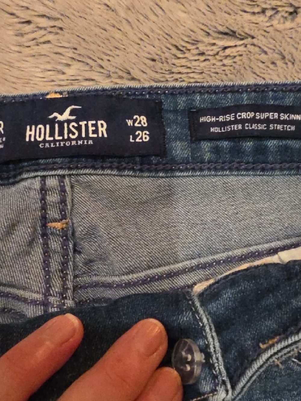 Hollister Lace-Up High Rise Crop Super Skinny Classic Stretch. Size 7 Regular - Picture 4 of 5